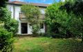 10 Haus Gartenansicht
