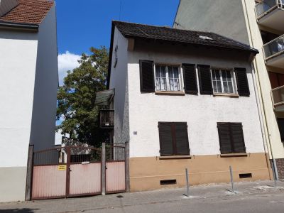1-FH mit viel Potenzial für Umbau od.Neubau, MA-Neckarau - ideal auch f. Investoren