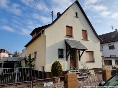 Freist. 2-Fam.-Haus mit schönem Grundstück in Edingen-Neckarhausen - 20003564 - VERKAUFT
